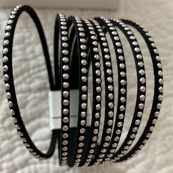 Mimí Muá Bracelet - Picture 4 of 10